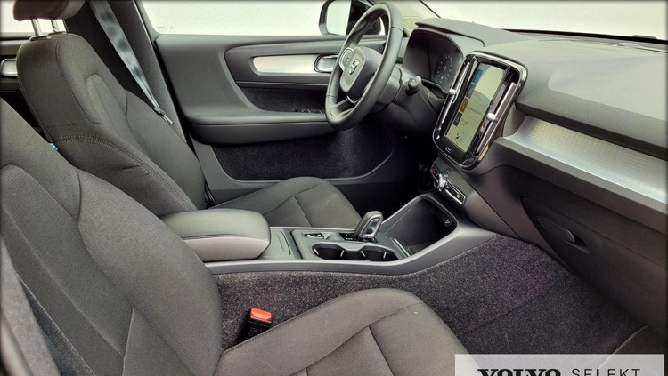 Volvo XC 40 cena 119888 przebieg: 42460, rok produkcji 2019 z Barczewo małe 352